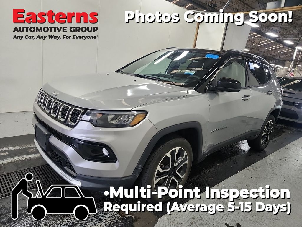 2023 Jeep Compass Limited's photo