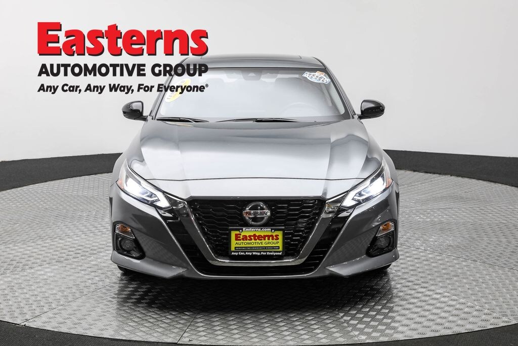 Used 2022 Nissan Altima 2.5 SR Sedan