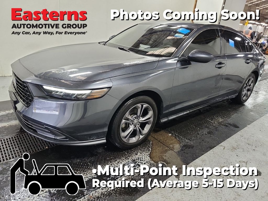 2023 Honda Accord EX's photo