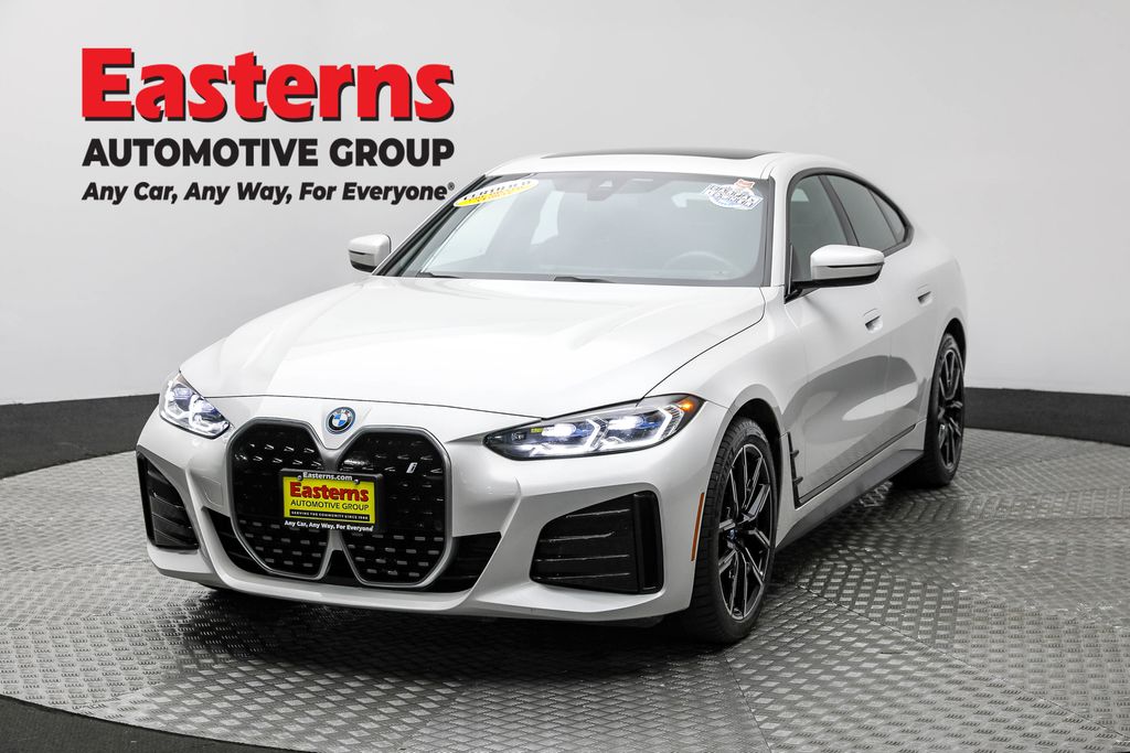 2023 BMW i4 40's photo