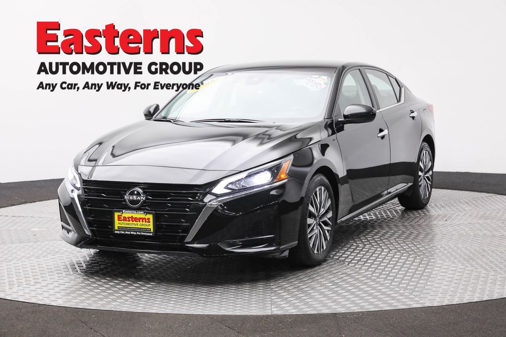 2023 Nissan Altima SV