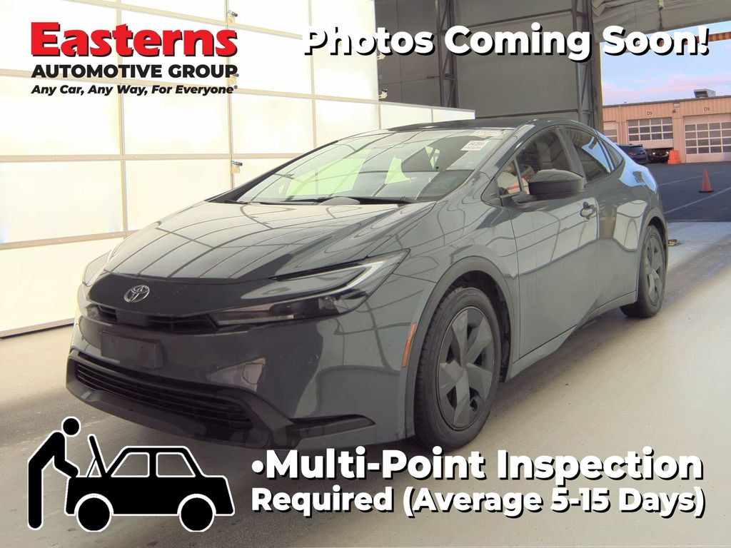 2024 Toyota Prius Limited's photo