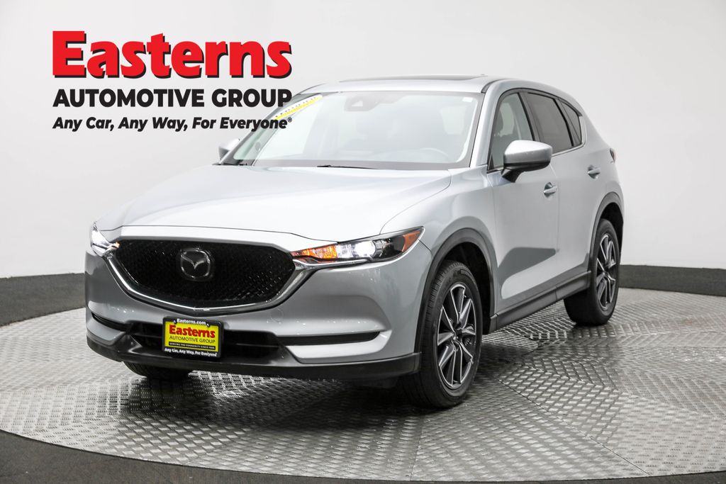 2018 Mazda CX-5 Touring's photo