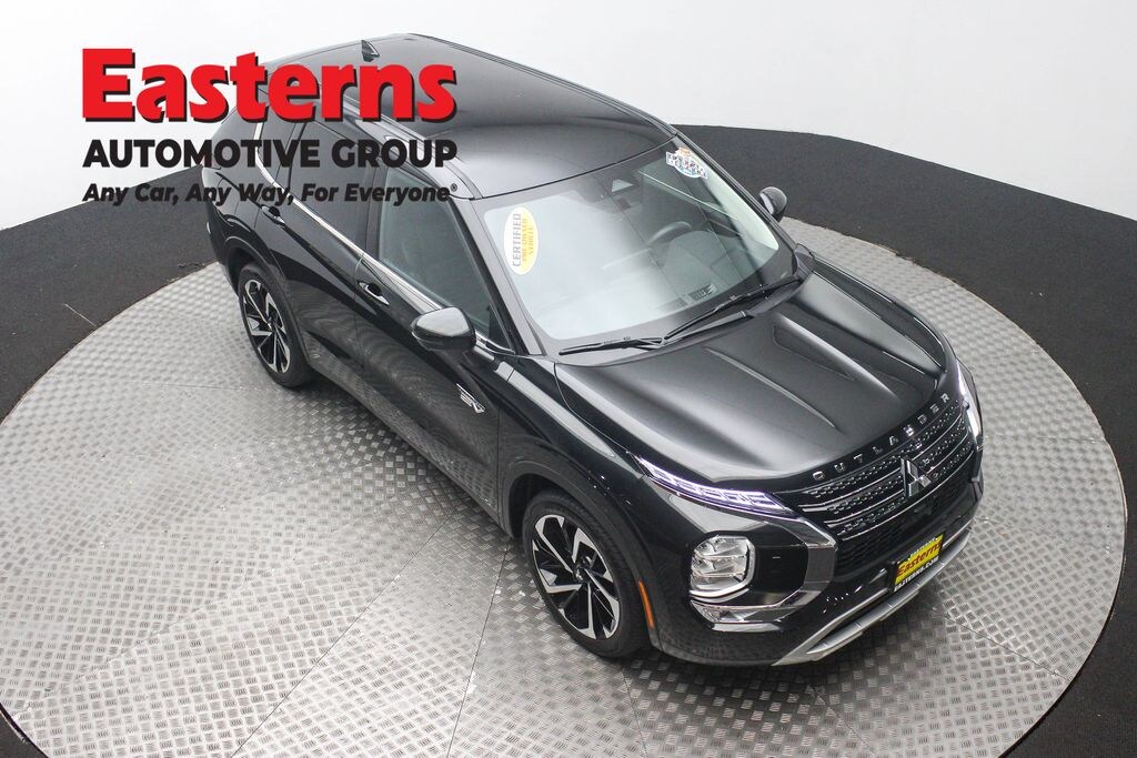 Used 2023 Mitsubishi Outlander Phev SE SUV