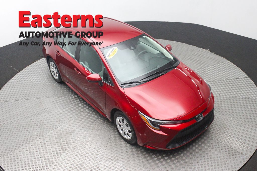 2022 Toyota Corolla LE photo 3