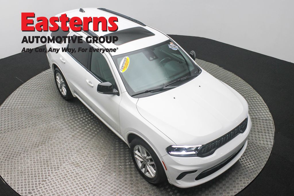 2023 Dodge Durango GT Plus photo 2