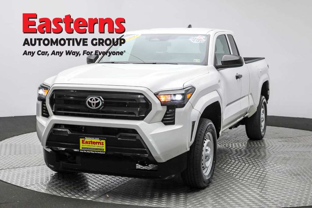 2024 Toyota Tacoma SR's photo