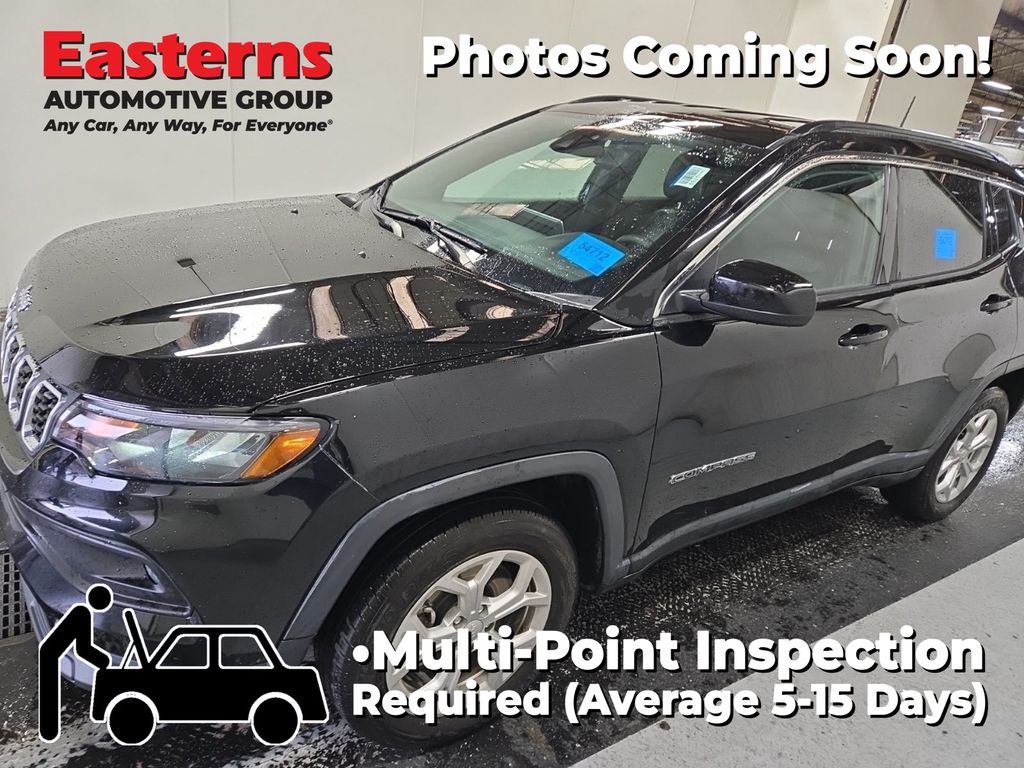 2024 Jeep Compass Latitude's photo