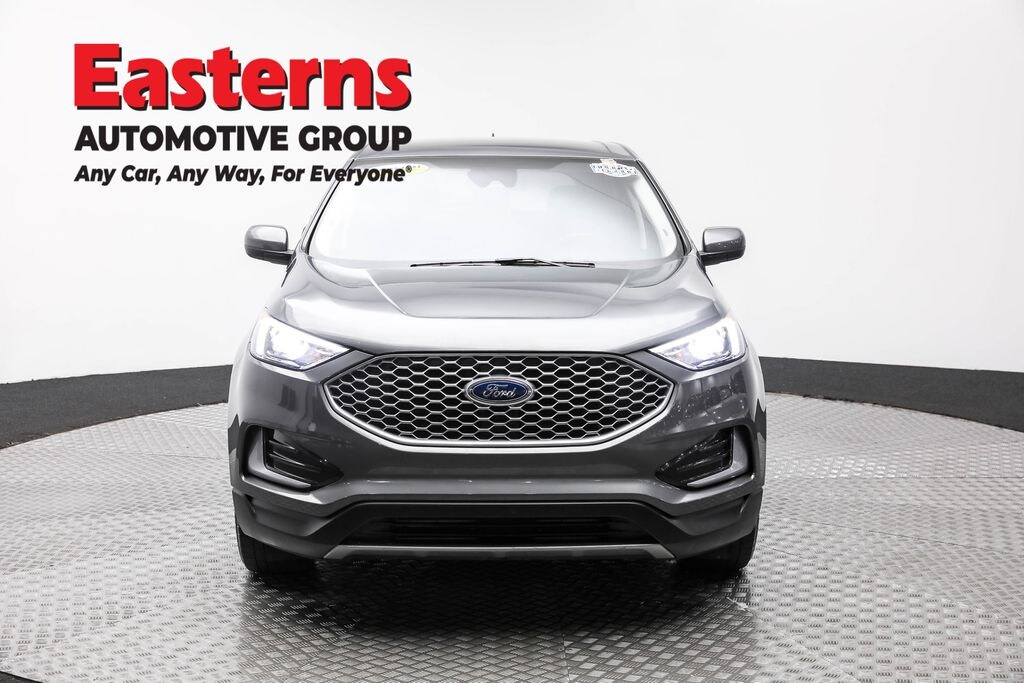 Used 2024 Ford Edge SEL SUV