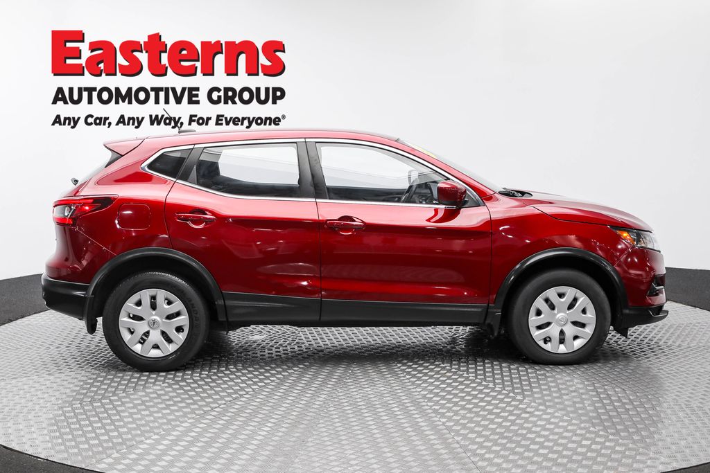 2020 Nissan Rogue Sport S photo 4