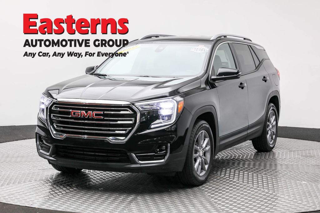 2024 GMC Terrain SLT's photo