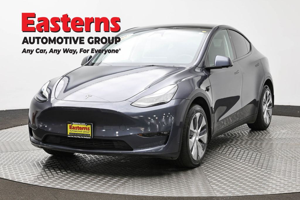 2023 Tesla Model Y Long Range Dual Motor All-Wheel Drive's photo