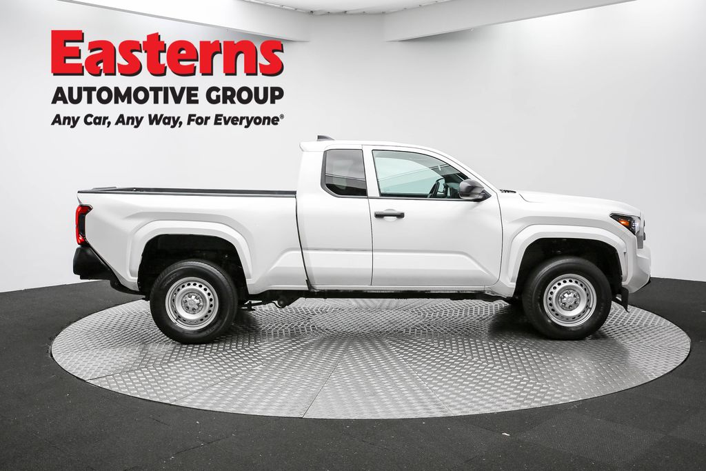 2024 Toyota Tacoma SR photo 4