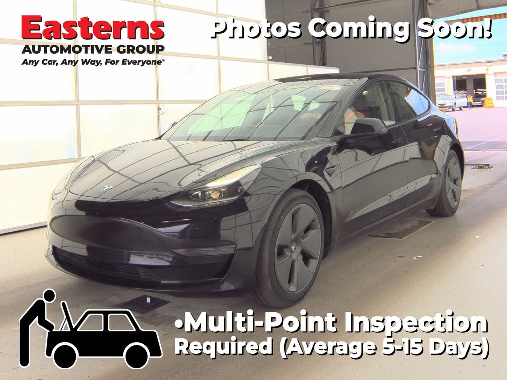 2023 Tesla Model 3 -'s photo