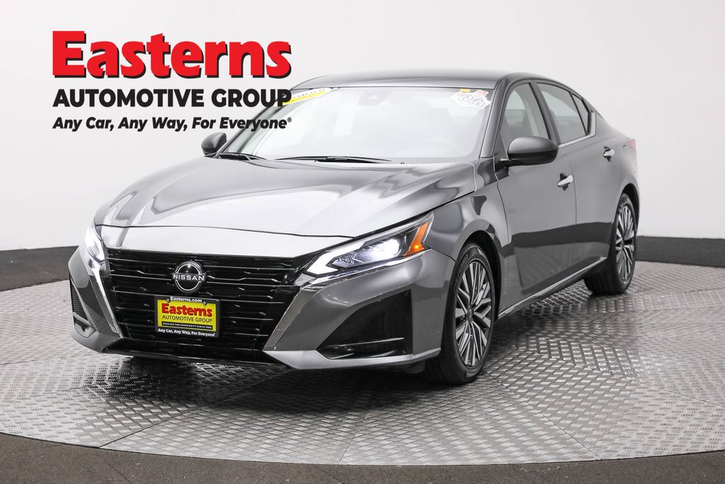 2024 Nissan Altima SV