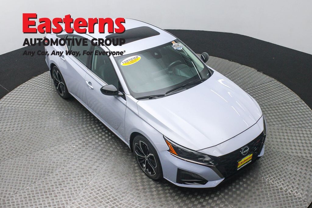 Used 2024 Nissan Altima 2.5 SR Sedan