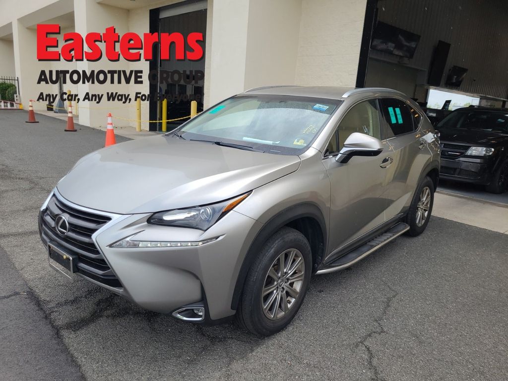 2015 Lexus NX 200t's photo