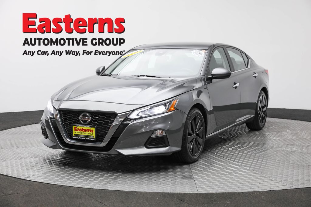 2022 Nissan Altima SV