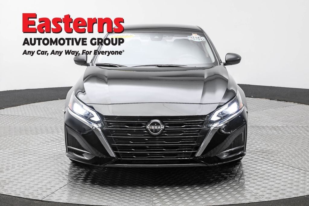 Used 2024 Nissan Altima 2.5 SV Sedan