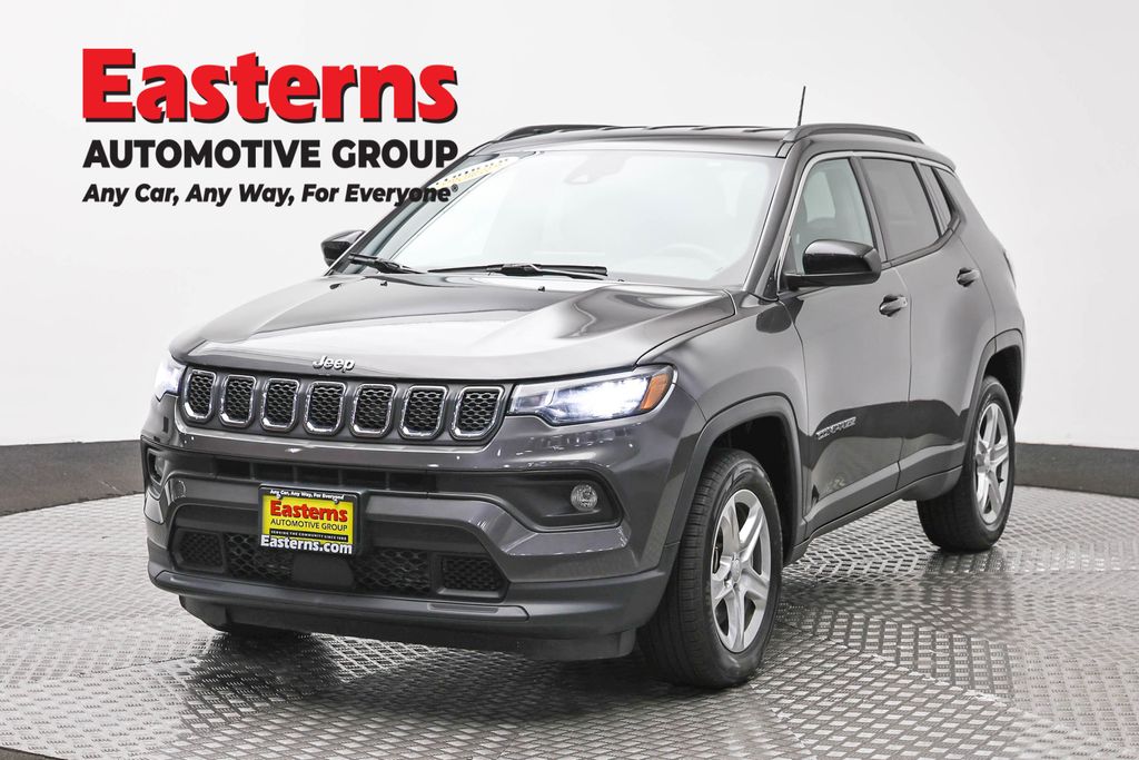 2024 Jeep Compass Latitude 4X4's photo