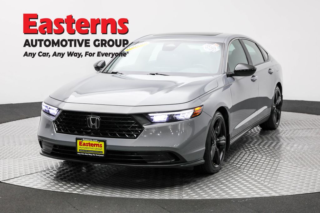 2023 Honda Accord Hybrid Sport's photo