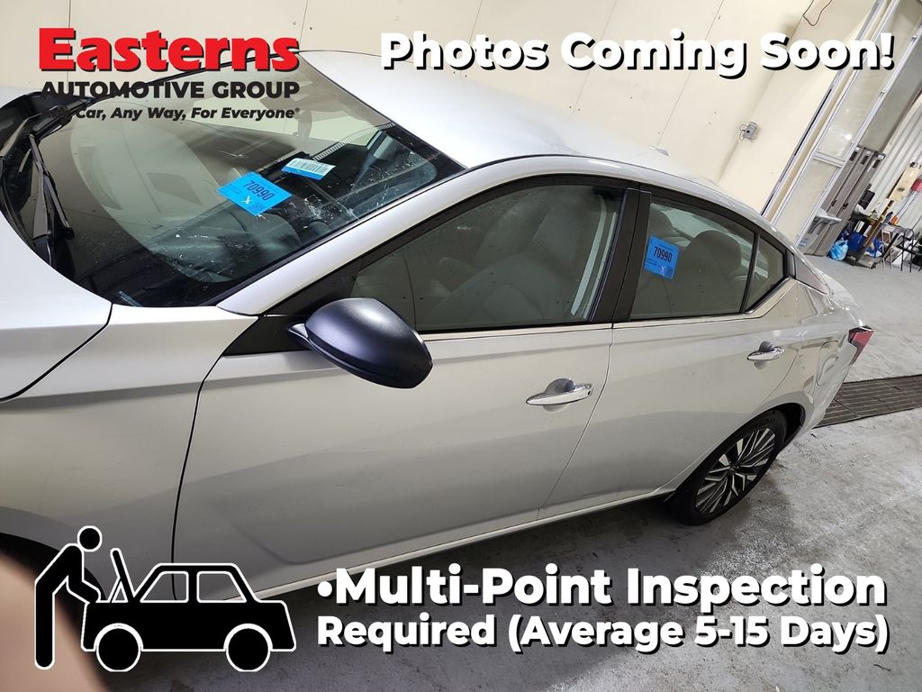 2024 Nissan Altima SV