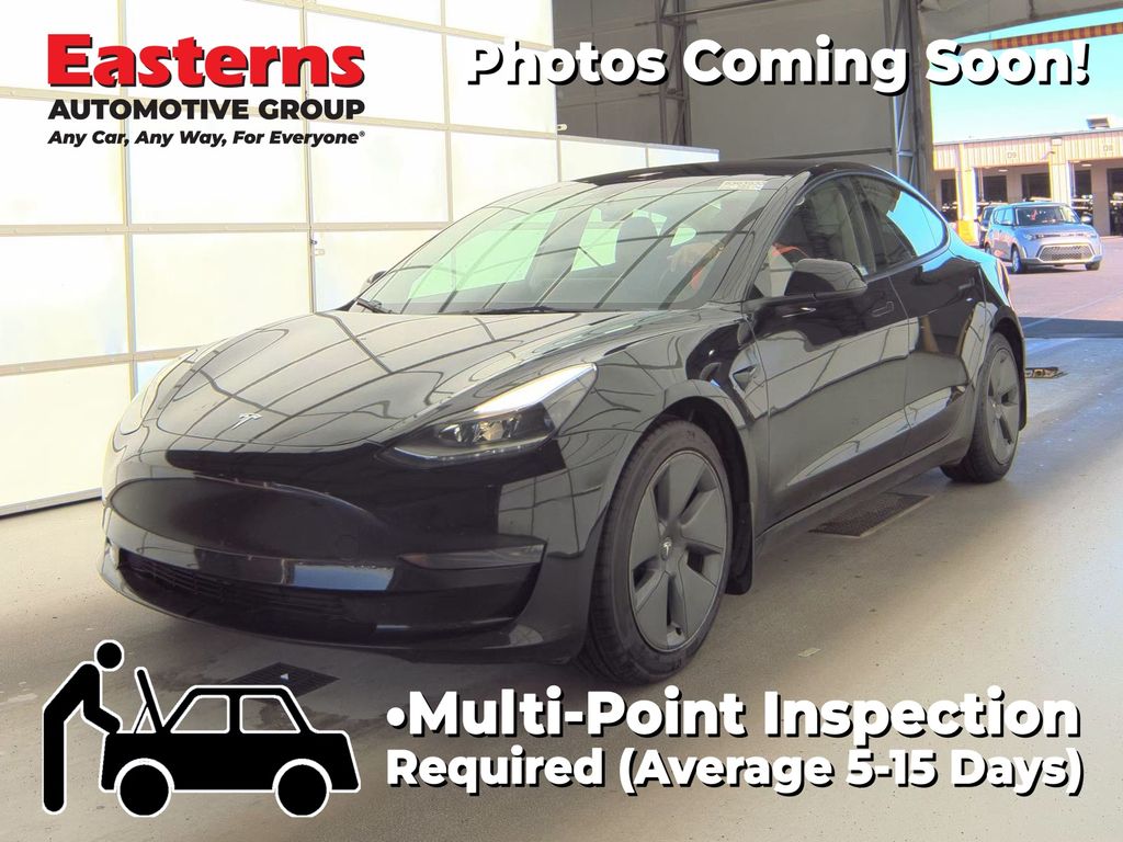 2023 Tesla Model 3 -'s photo