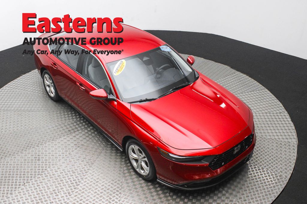2023 Honda Accord LX photo 3