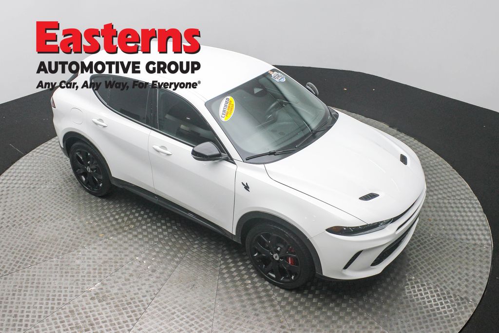 2024 Dodge Hornet R/T photo 3