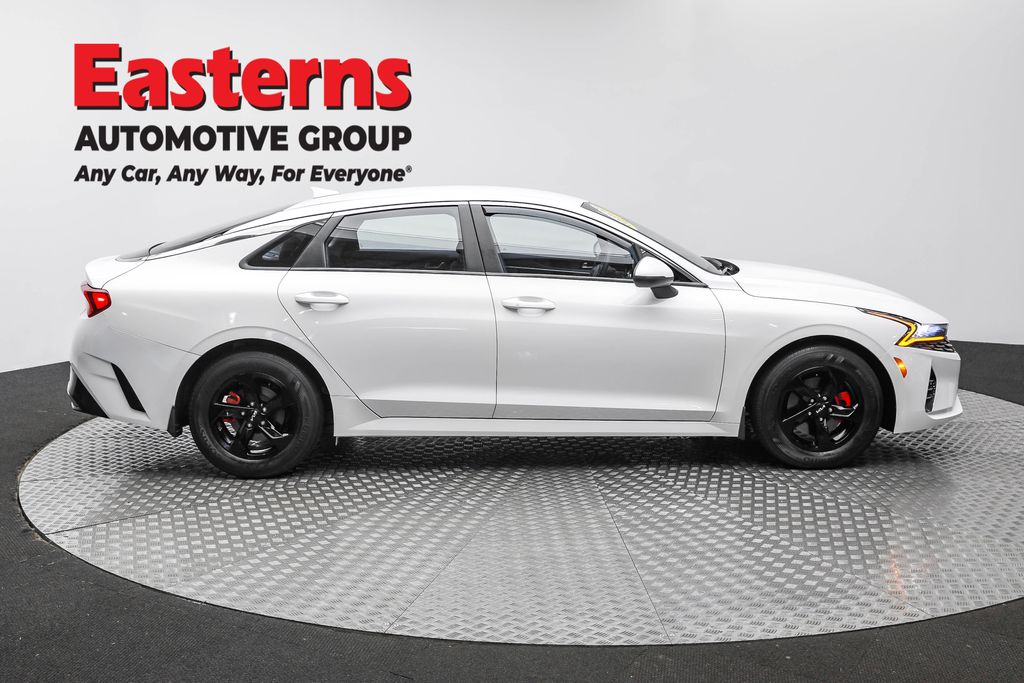 2023 Kia K5 LXS photo 4