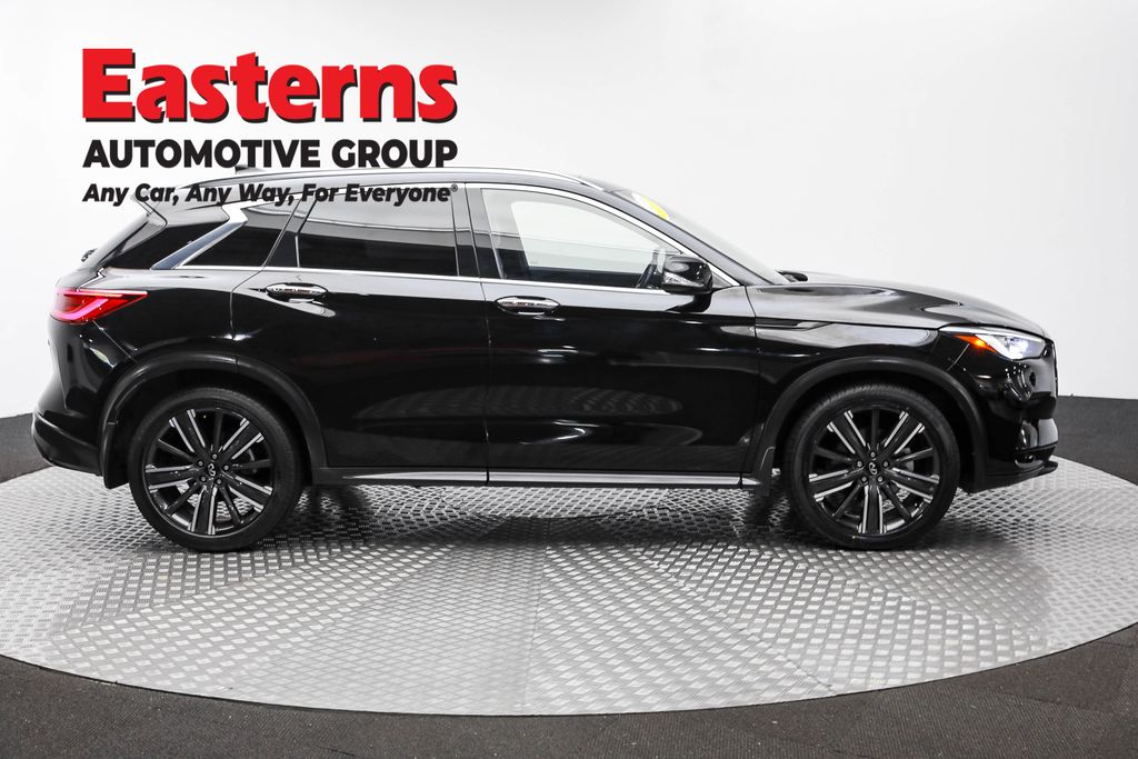 2022 Infiniti QX50 Luxe photo 4