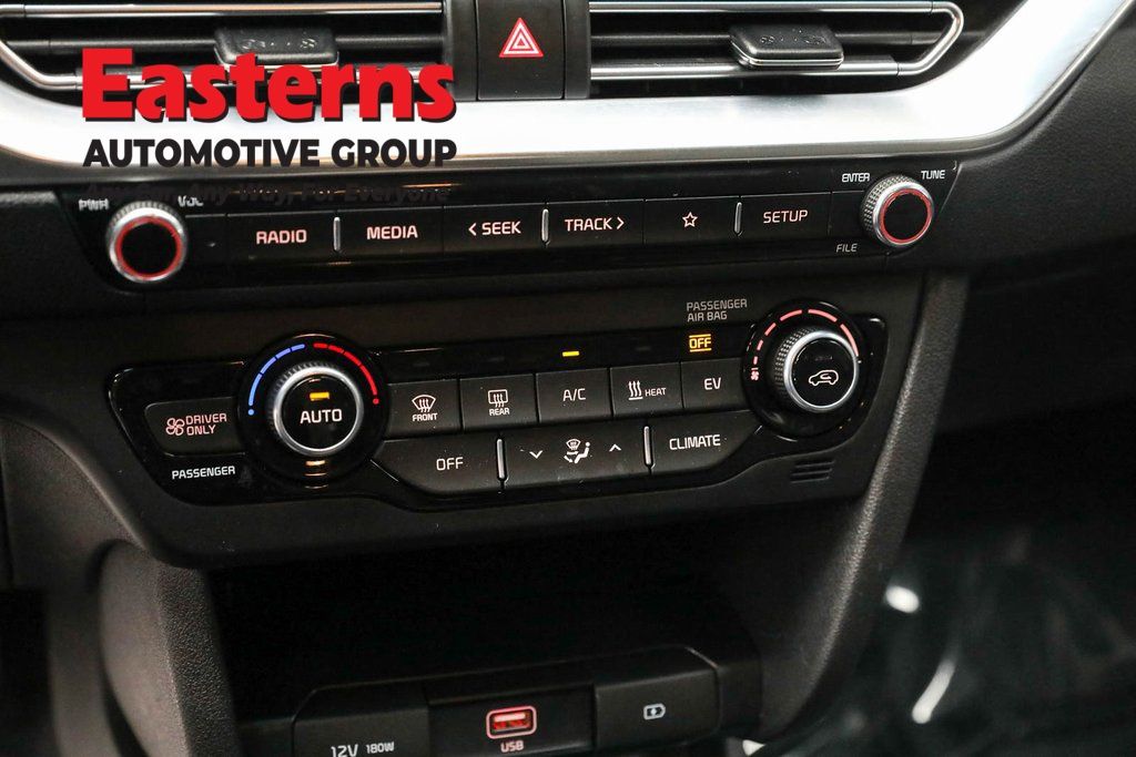 2021 Kia Niro EX - Photo 19
