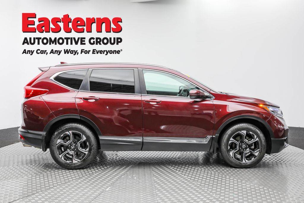 2018 Honda CR-V Touring photo 3