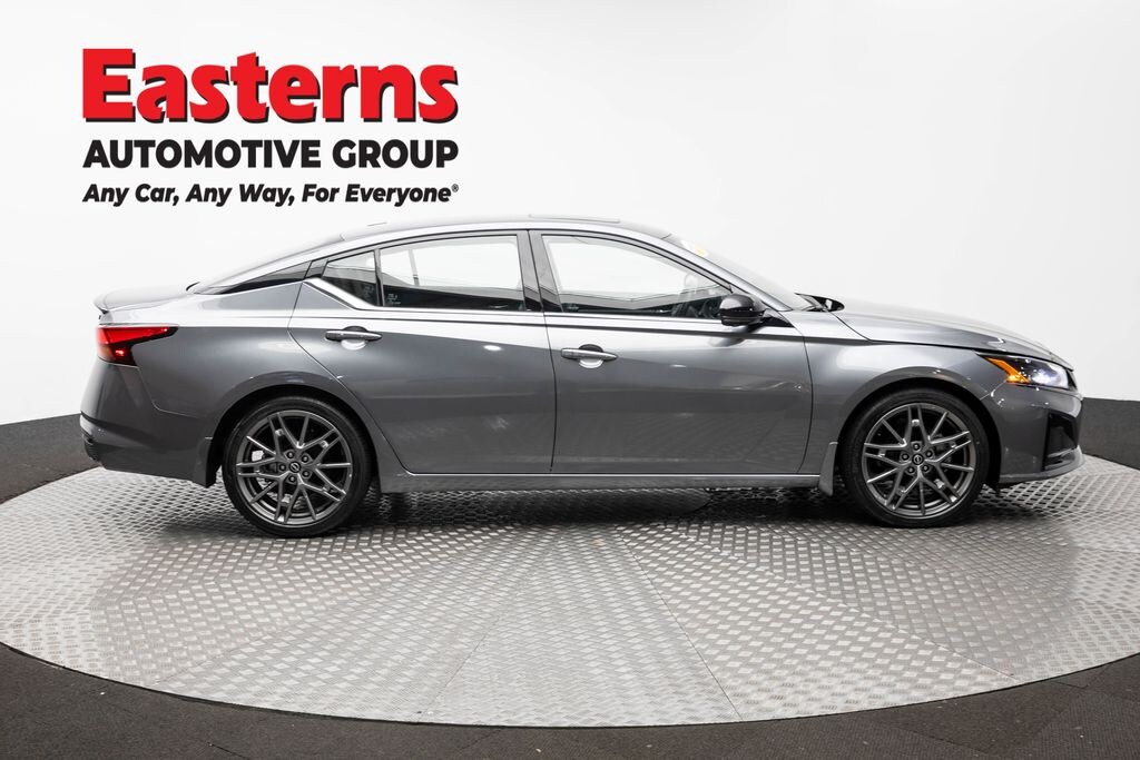 Used 2023 Nissan Altima 2.0 SR Sedan