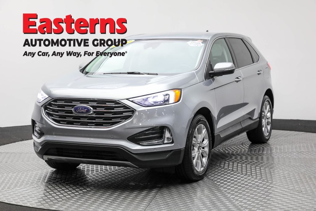 2024 Ford Edge Titanium's photo