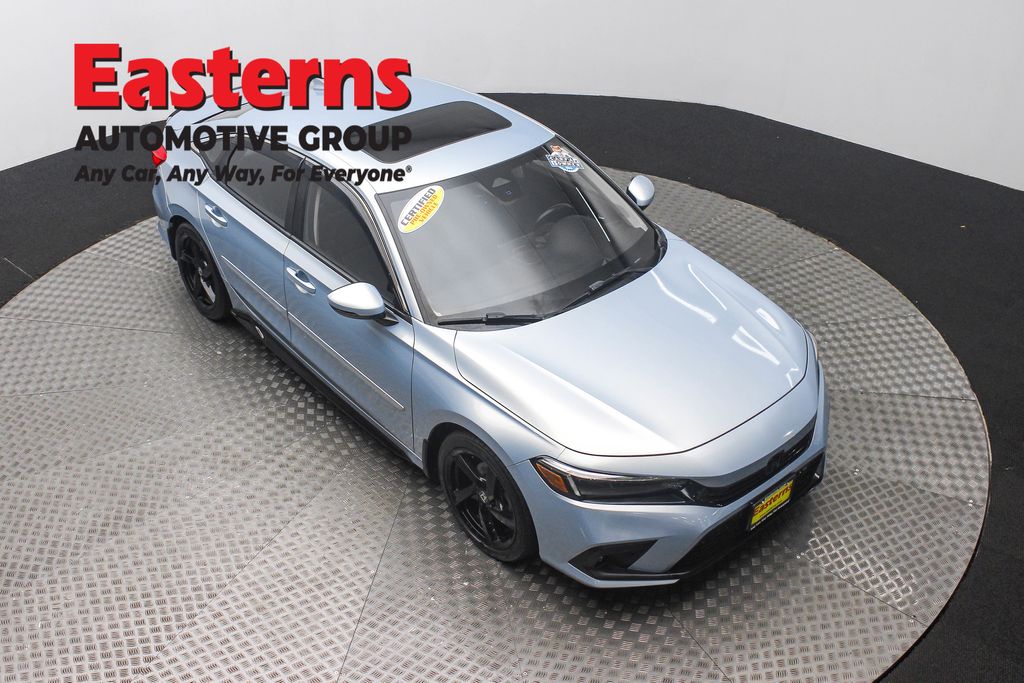 2022 Honda Civic Touring photo 3