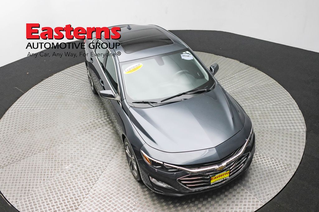 2021 Chevrolet Malibu 1LT photo 3