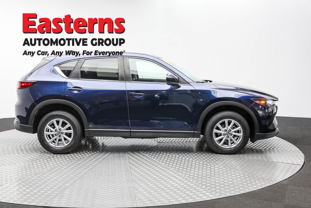 2023 Mazda CX-5 2.5 S Preferred photo 4