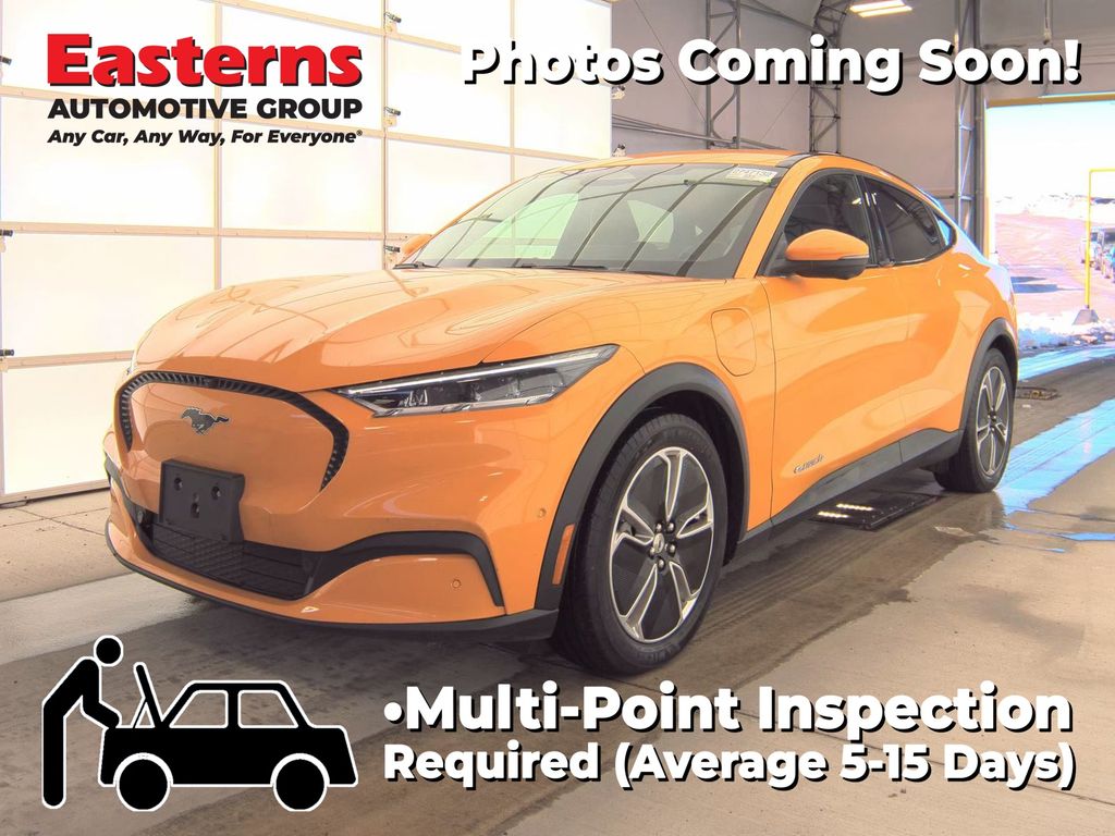 2022 Ford Mustang Mach-E Select AWD