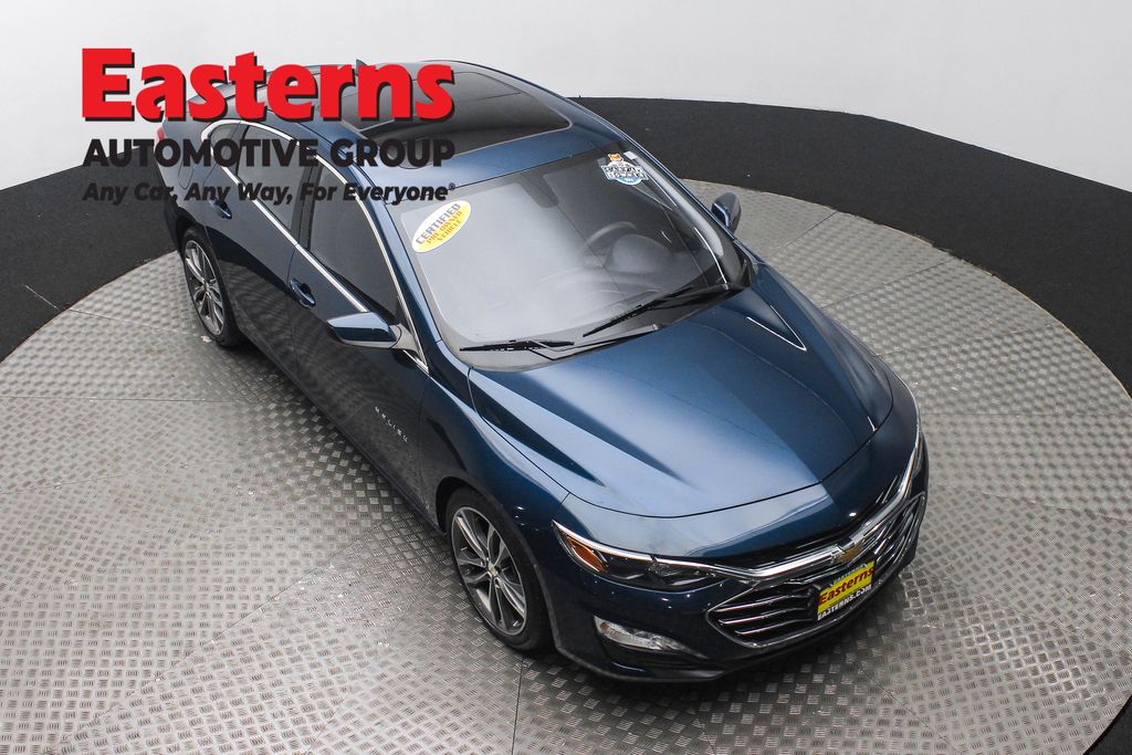 2022 Chevrolet Malibu 1LT photo 3