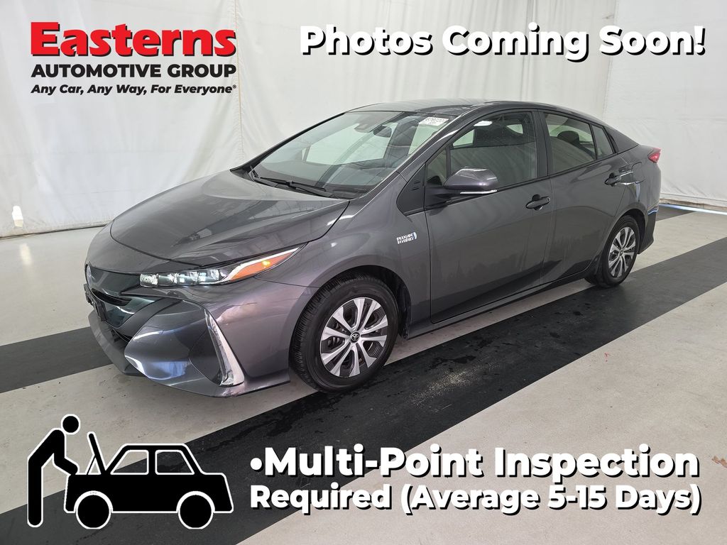 2022 Toyota Prius Prime LE's photo