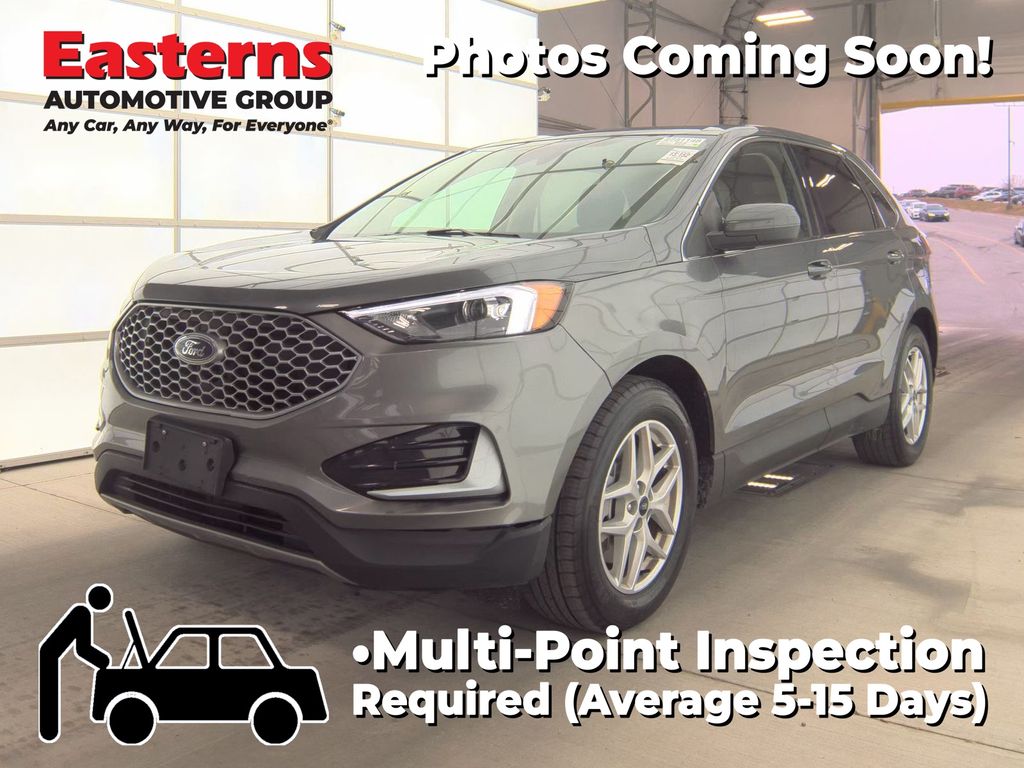 2024 Ford Edge SEL's photo