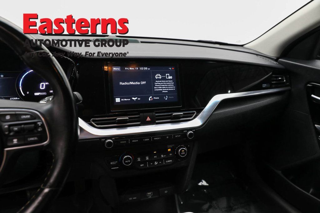 2020 Kia Niro EX - Photo 11