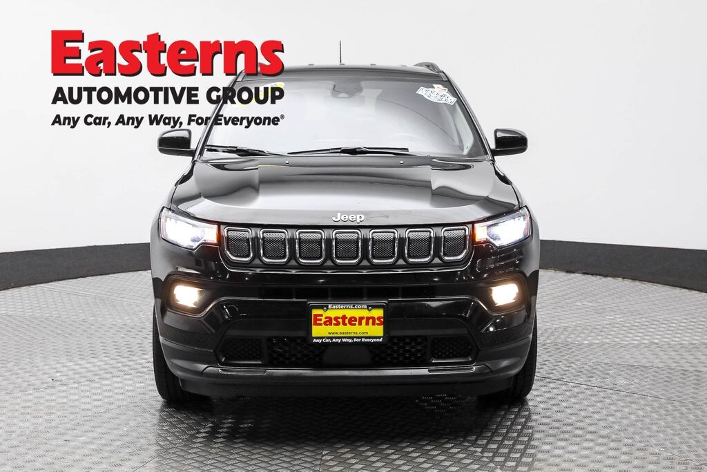 Used 2022 Jeep Compass Latitude SUV