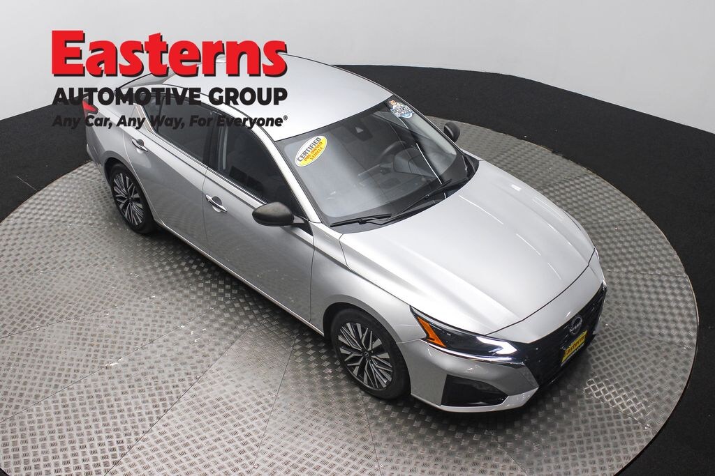 Used 2024 Nissan Altima 2.5 SV Sedan