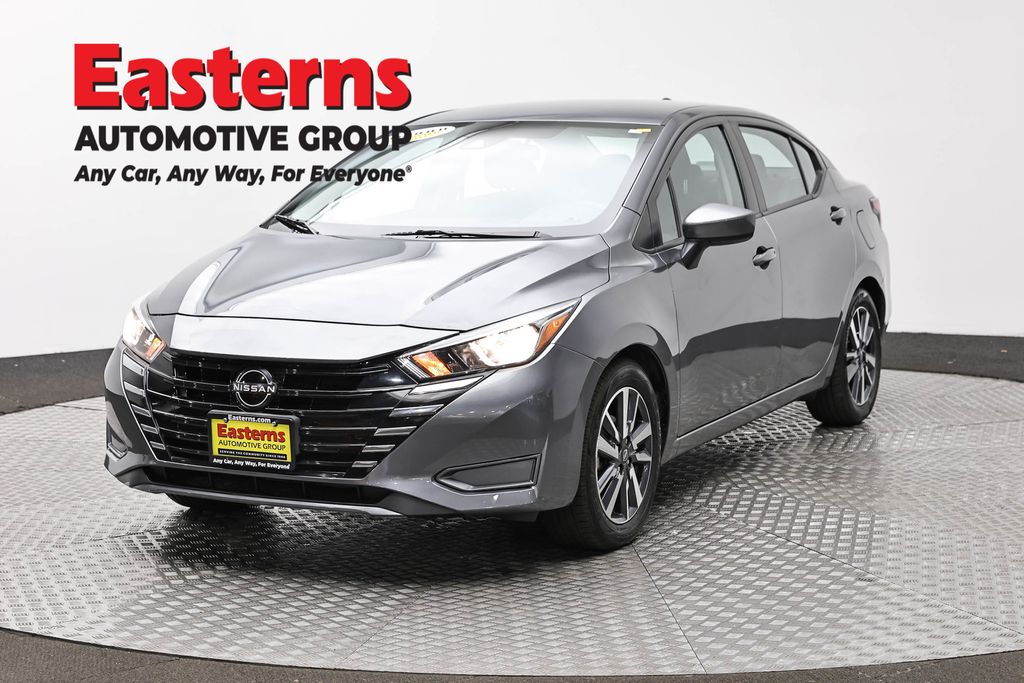 2023 Nissan Versa Sedan SV