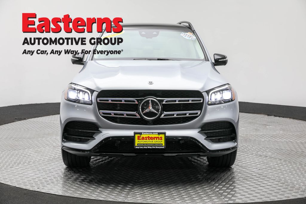 2023 Mercedes Benz GLS 450 4MATIC photo 2
