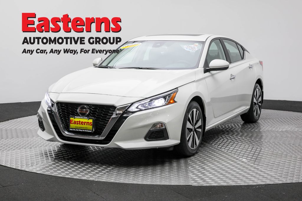 2022 Nissan Altima SV