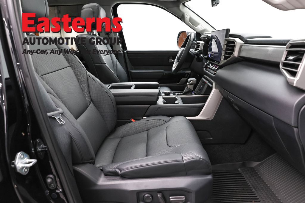 2024 Toyota Tundra Limited - Photo 28
