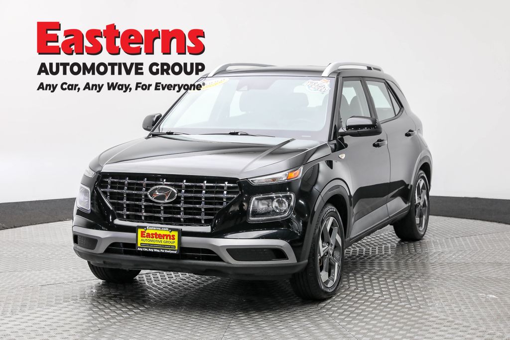 2022 Hyundai Venue SEL